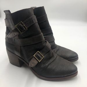 Kelsi Dagger Brooklyn Grand chocolate boots 9